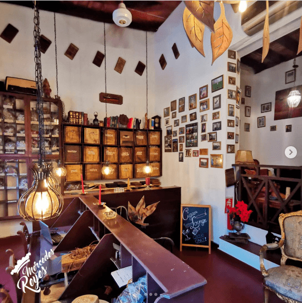 Mercedes Reyes Cigars Manufactory & Lounge image 1